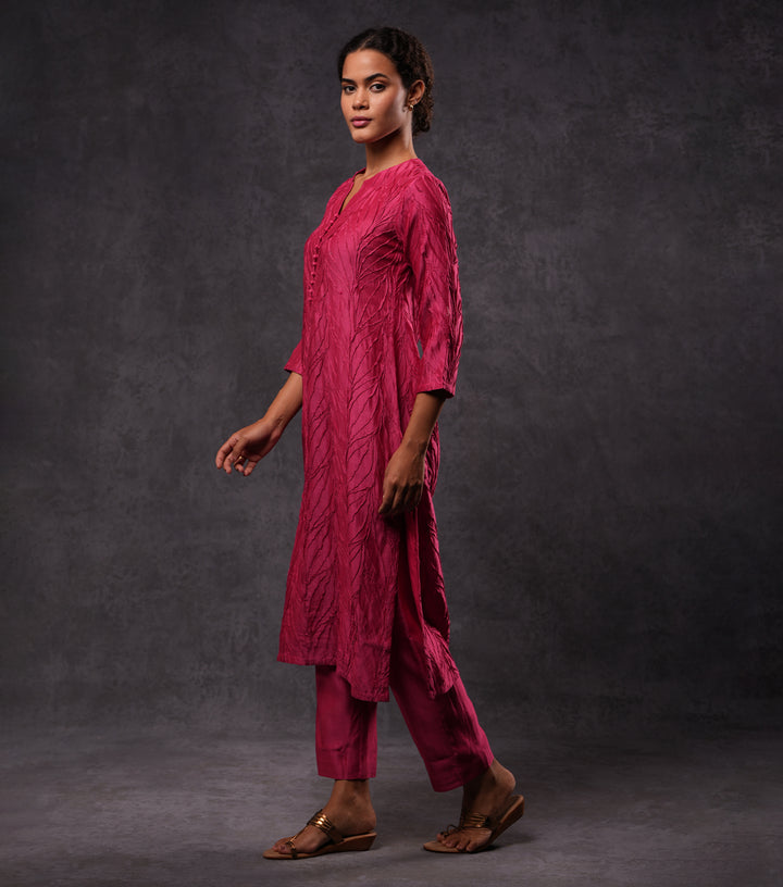 Textured Cotton Silk Pink Kurta with Gota Dupatta & Pants