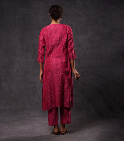 Textured Cotton Silk Pink Kurta with Gota Dupatta & Pants