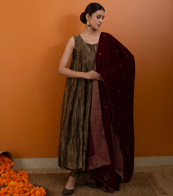 Maroon Hand Embroidered Velvet Dupatta