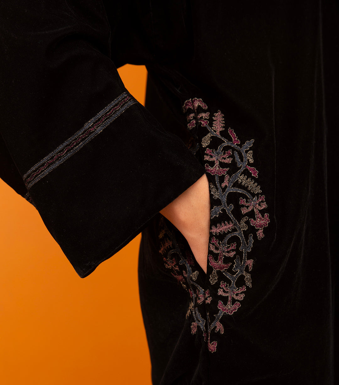 Black Embroidered Velvet Kurta