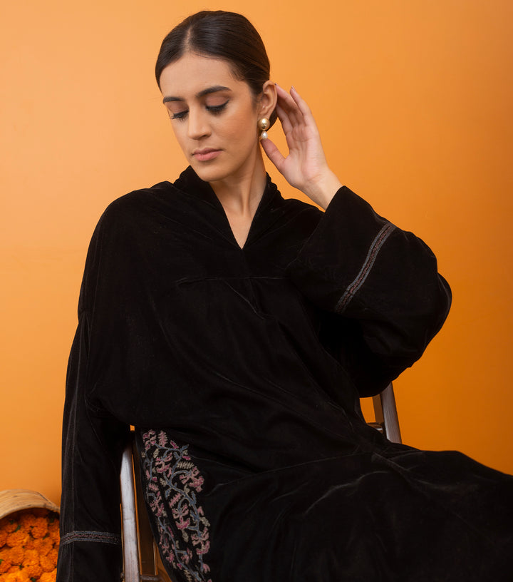 Black Embroidered Velvet Kurta