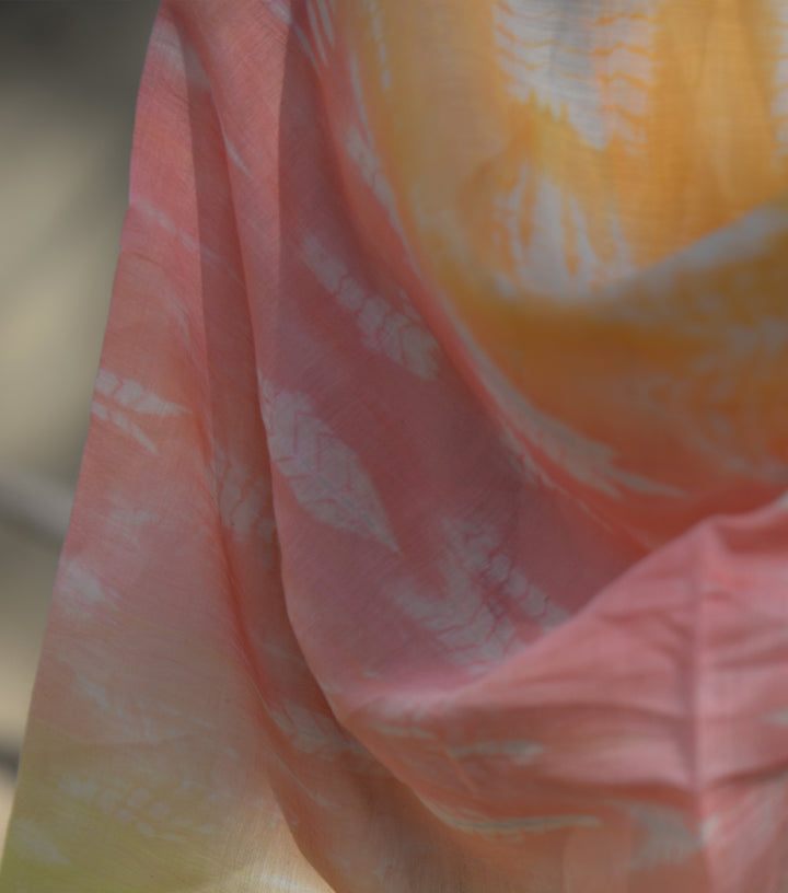 Trichromatic  shibori dupatta