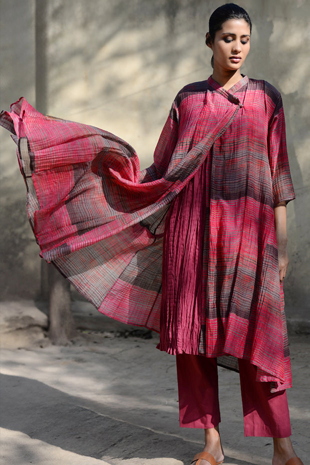 SHIBORI PRINTED WINE CHANDERI CHOGA