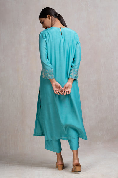 Embroidered Chanderi Kurta Set with Pants & Dupatta