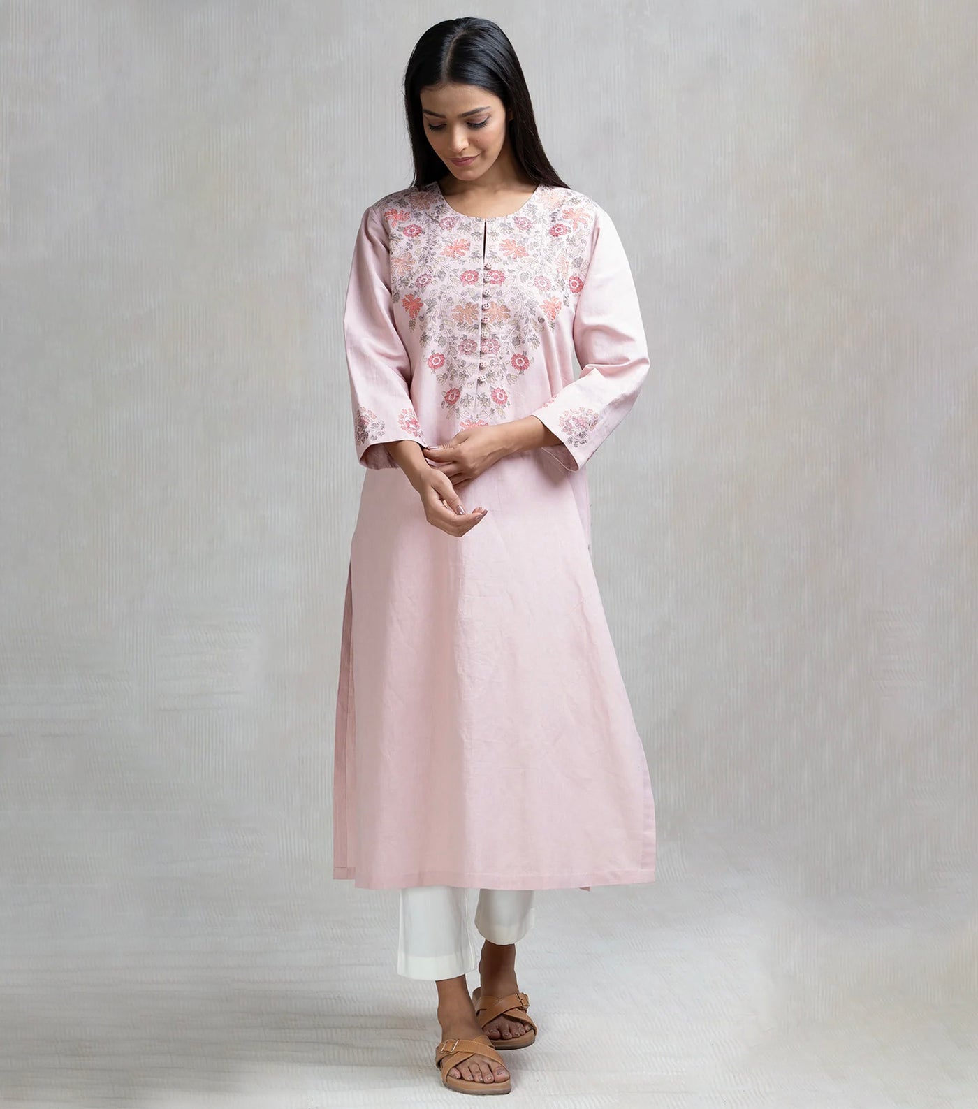 Thread Embroidered Cotton Linen Kurta