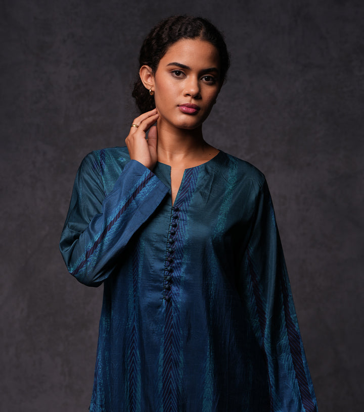 Pure Silk Printed Buttoned Kurta