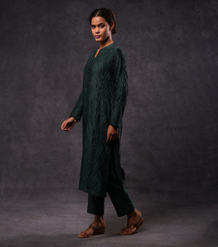 Textured Cotton Silk Forest Green Kurta Set with Gota Dupatta & Pants