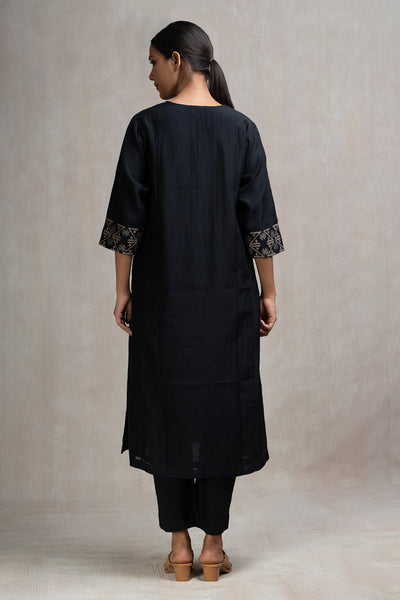 Embroidered Chanderi Kurta Set with Pants & Dupatta