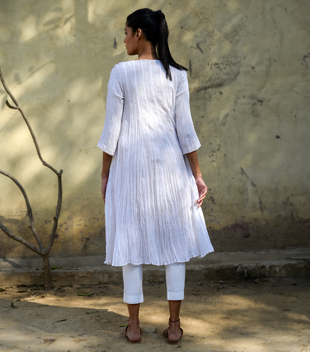 Crinkled cotton kurta with pants