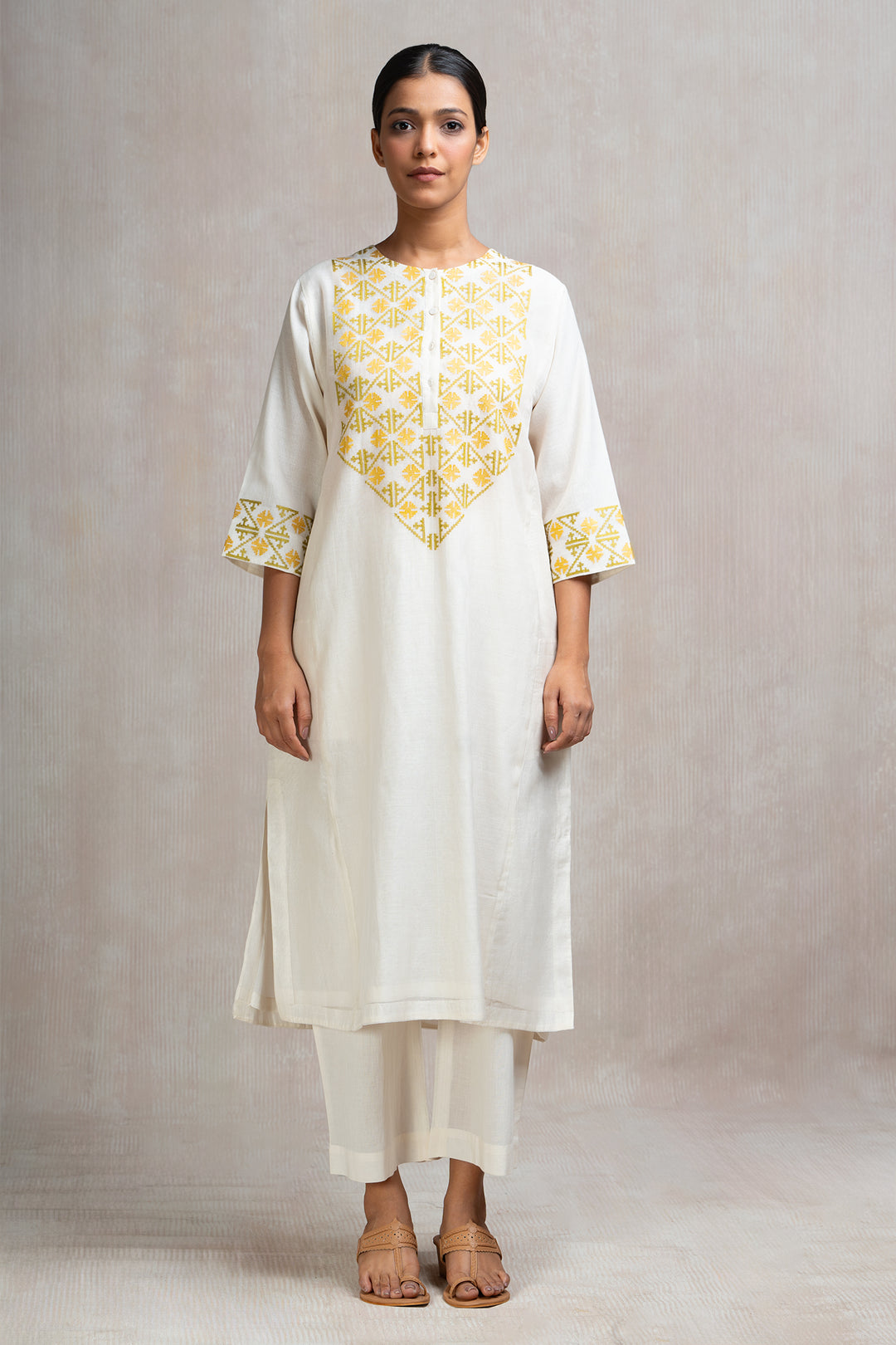 Embroidered Chanderi Kurta Set with Pants & Dupatta