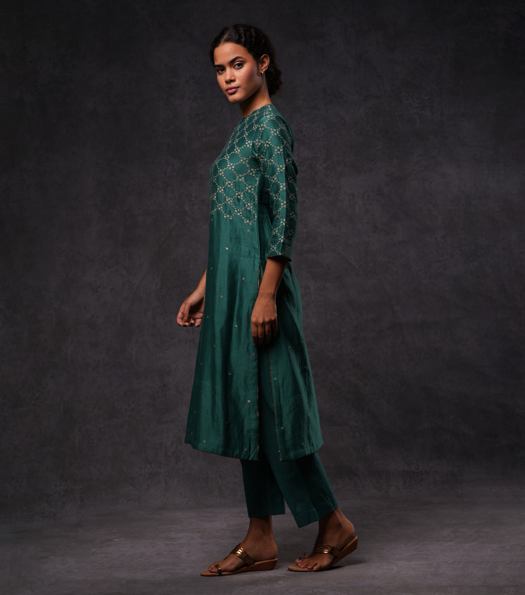 Green Hand Embroidered Cotton Silk Straight Kurta Set with Pants & Dupatta