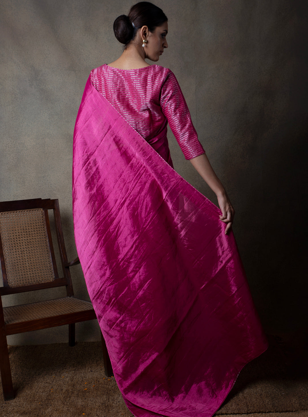 Magenta Solid Tissue Saree