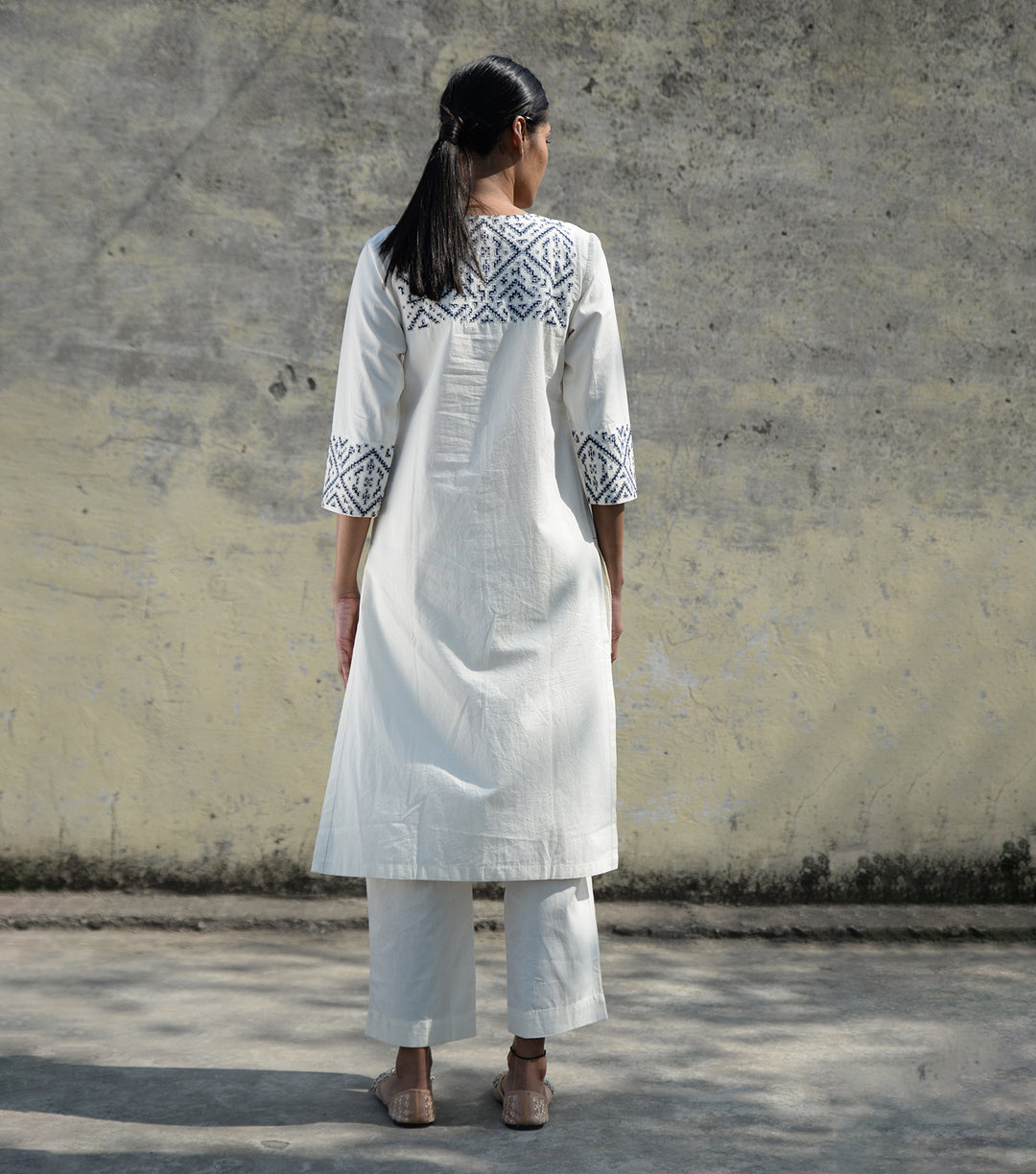 Ivory Embroidered Cotton Kurta & Chanderi Dupatta Set