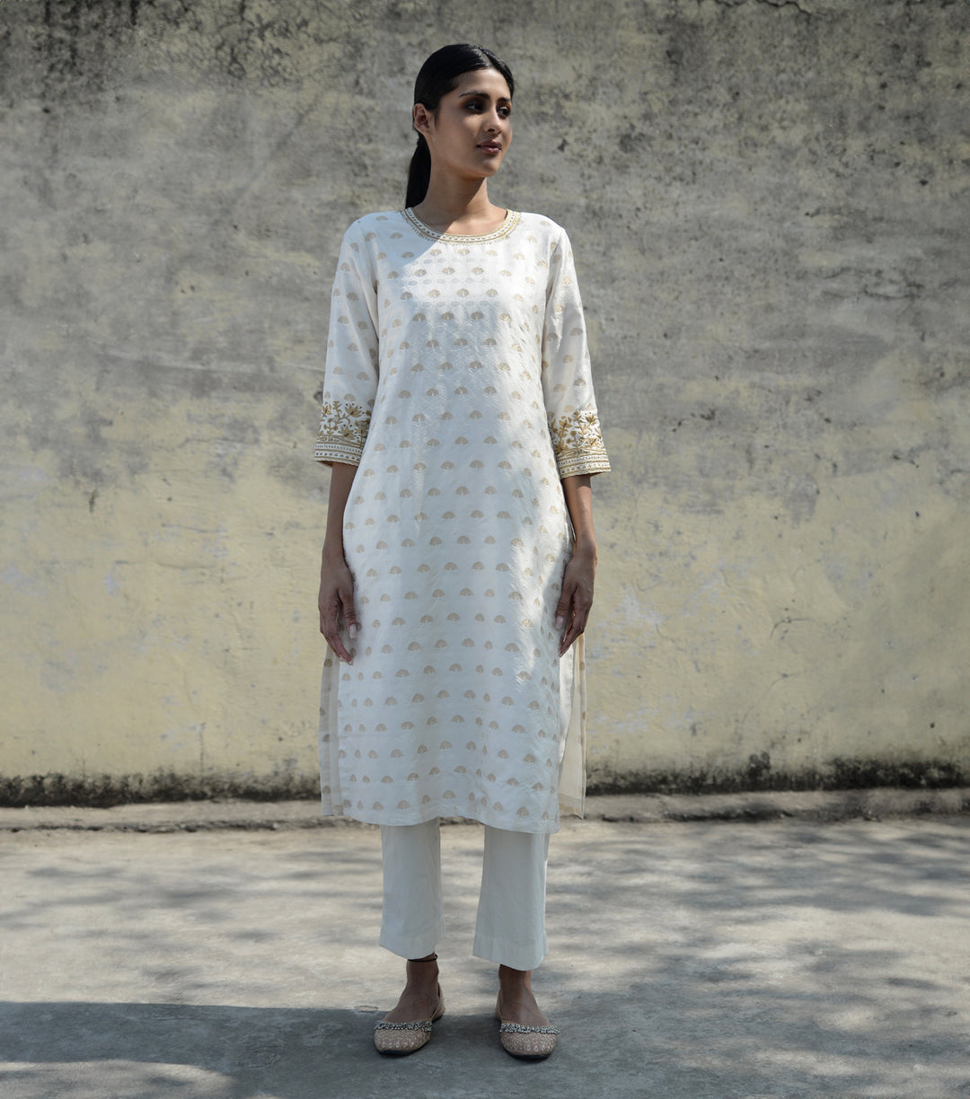 White & Gold Brocade Kurta Set With Organza Dupatta