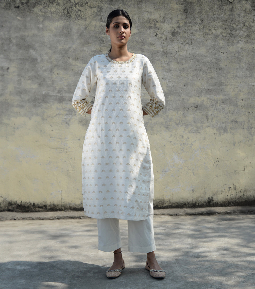 White & Gold Brocade Kurta Set With Organza Dupatta