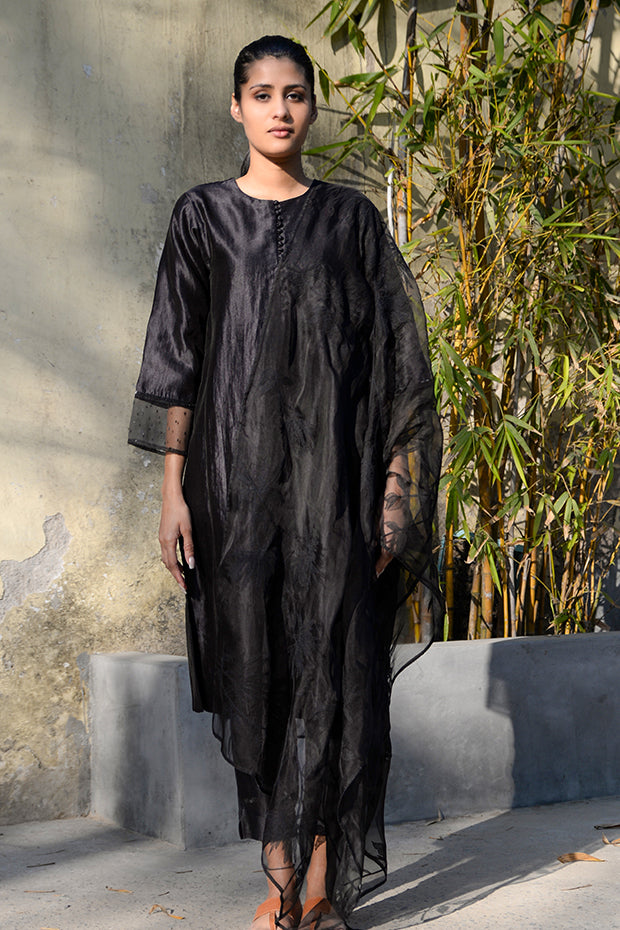 Black Silk Kurta Set with Organza Dupatta