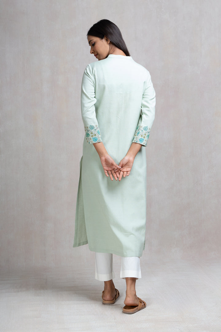 Thread Embroidered Cotton Linen Kurta