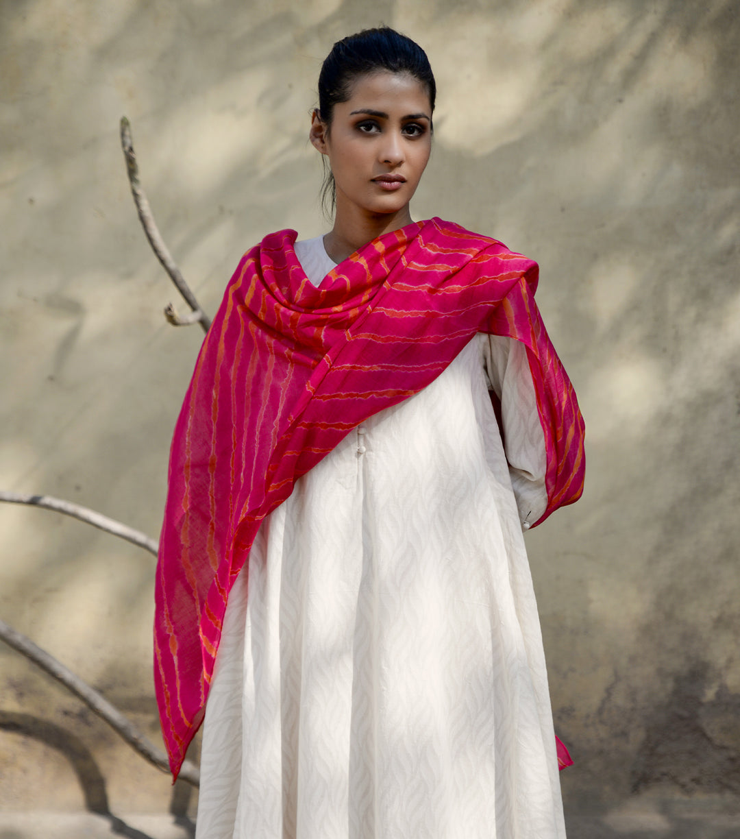 Magenta  shibori dupatta