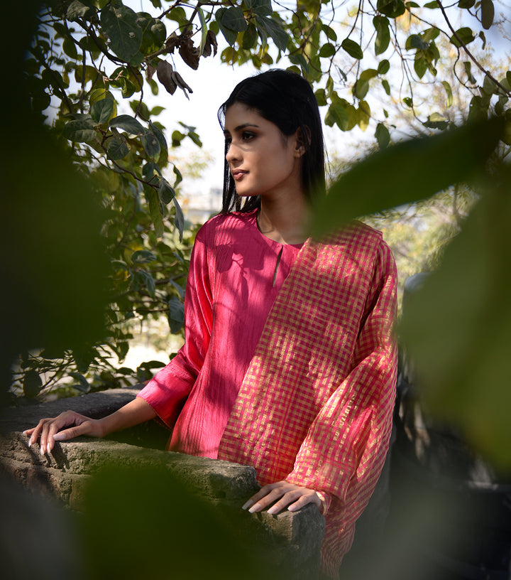 MAGENTA & GOLD CHANDERI ZARI DUPATTA