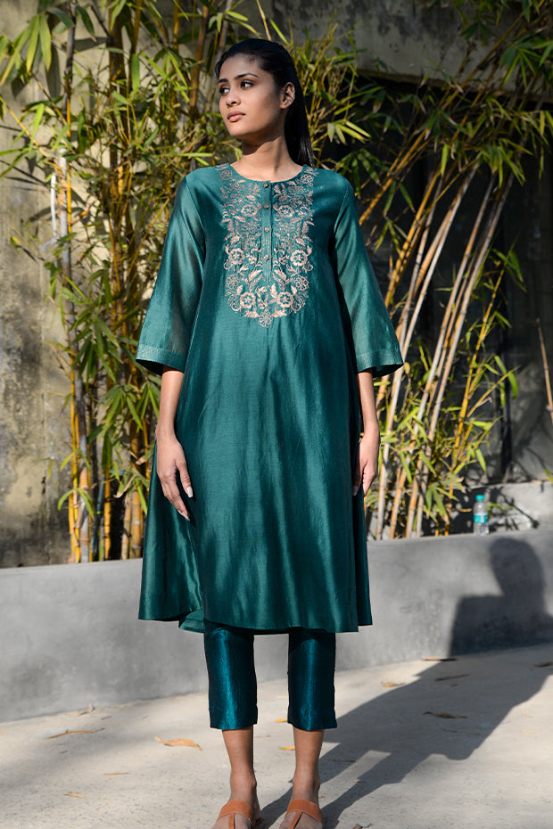 BAHAR EMERALD CHANDERI KURTA SET WITH DUPATTA