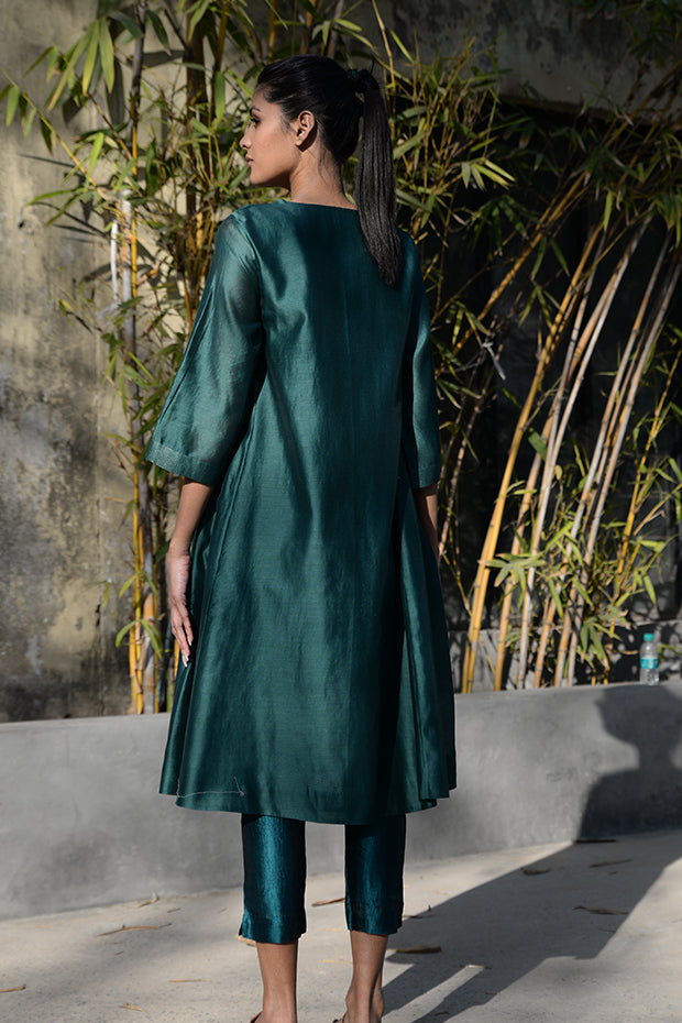 BAHAR EMERALD CHANDERI KURTA SET WITH DUPATTA