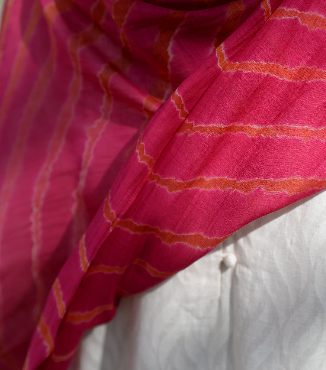 Magenta  shibori dupatta