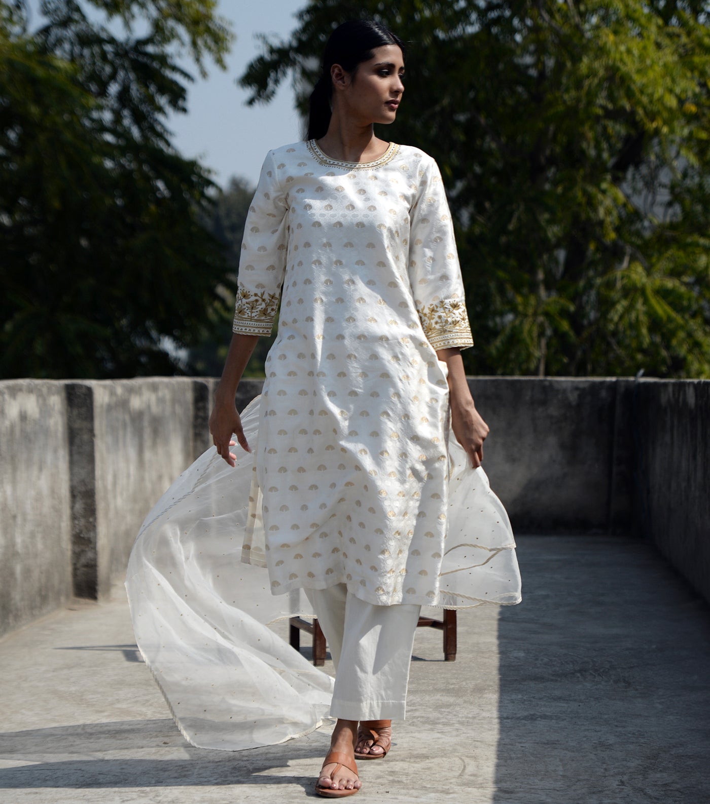 White & Gold Brocade Kurta Set With Organza Dupatta