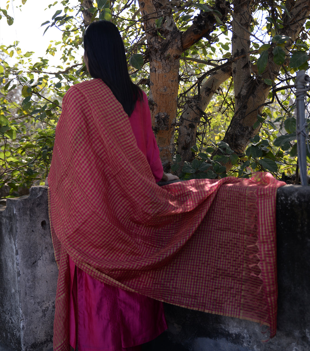 MAGENTA & GOLD CHANDERI ZARI DUPATTA