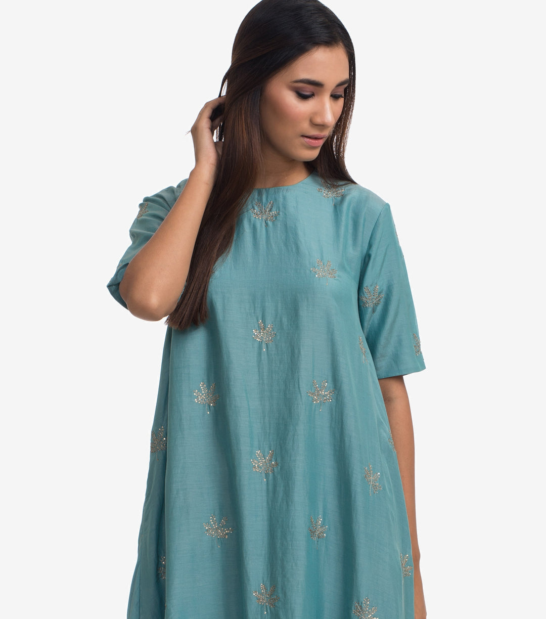 Blue embroidered Cotton silk Kurta & Pants Set