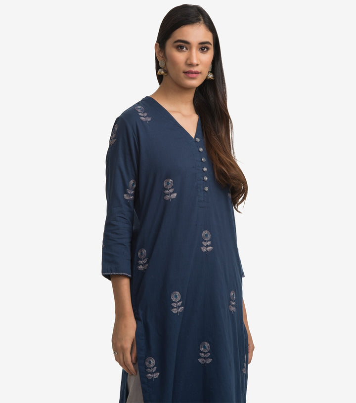 Blue cambric embroidered kurta