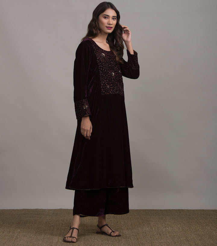 Plum embroidered velvet kurta set