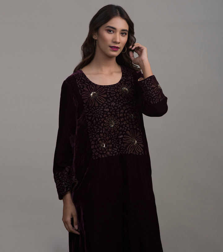 Plum embroidered velvet kurta set