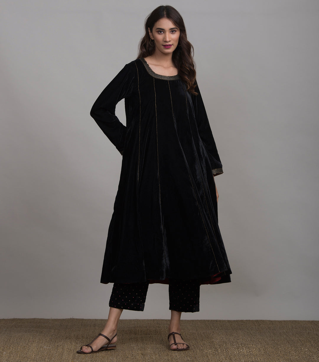 Black velvet paneled Kurta