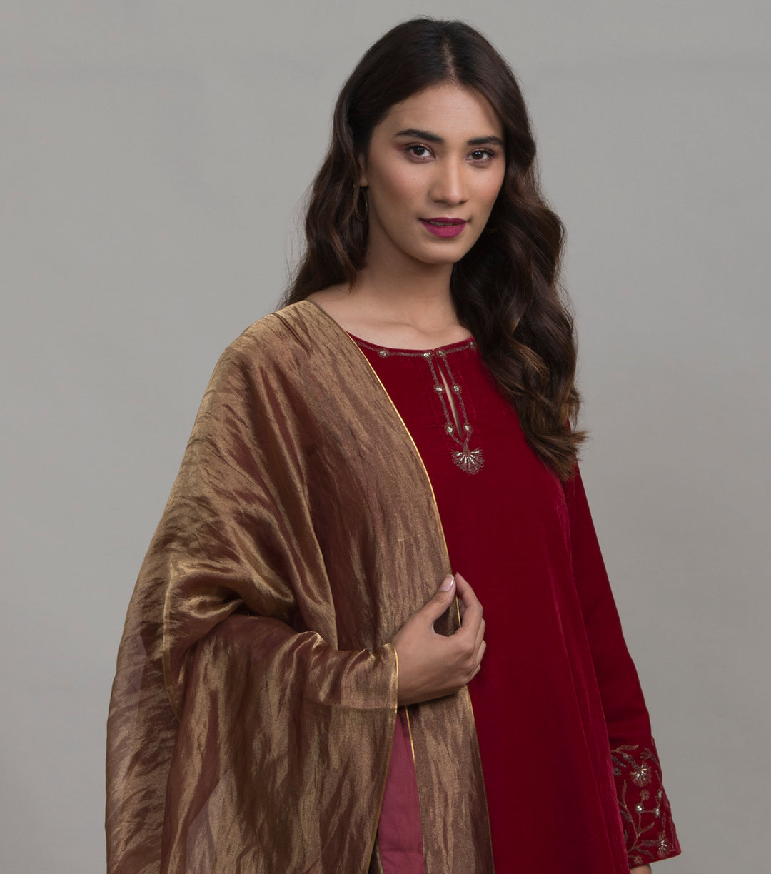 Maroon tissue solid dupatta