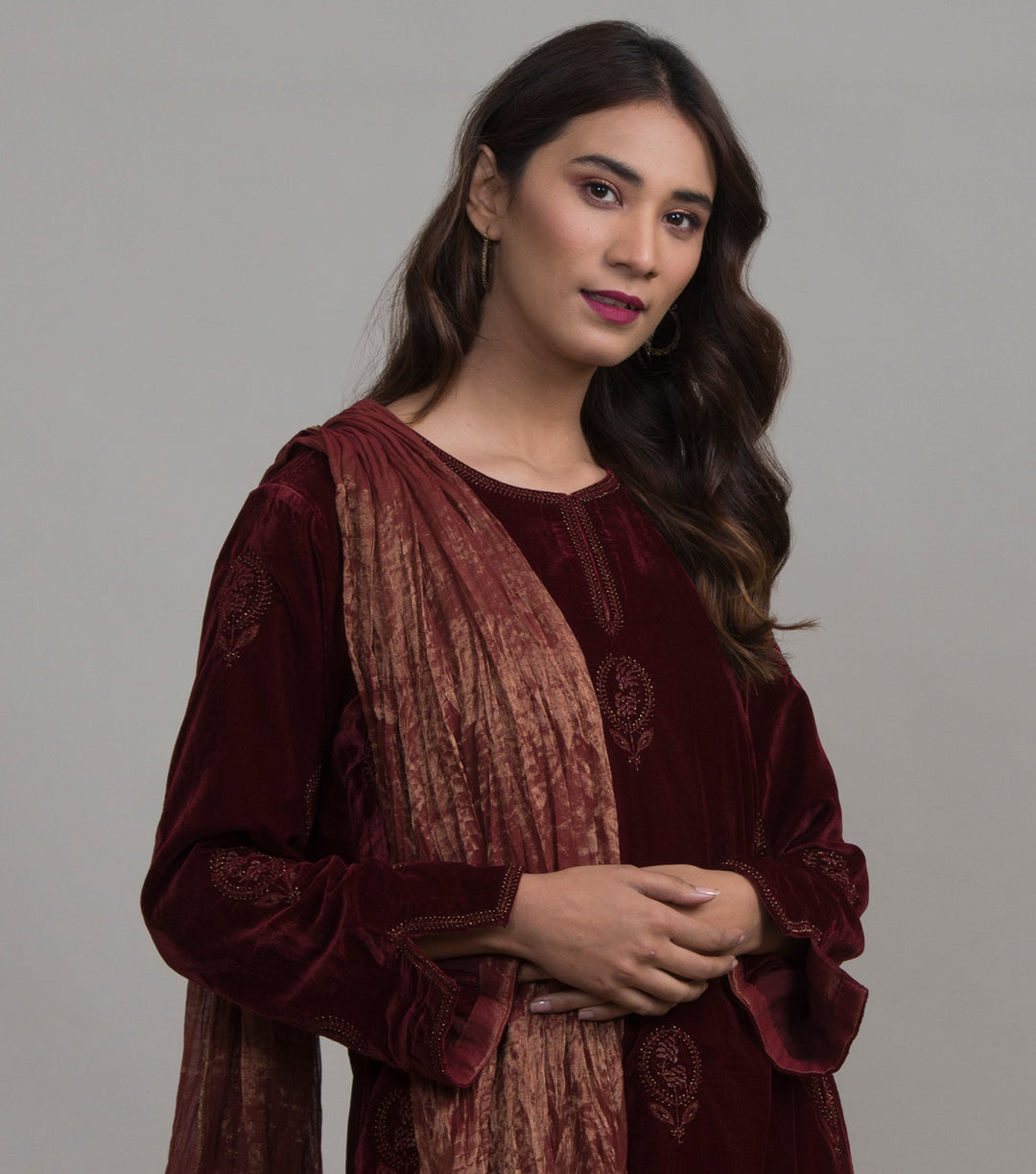 Maroon gold crinkled tissue dupatta