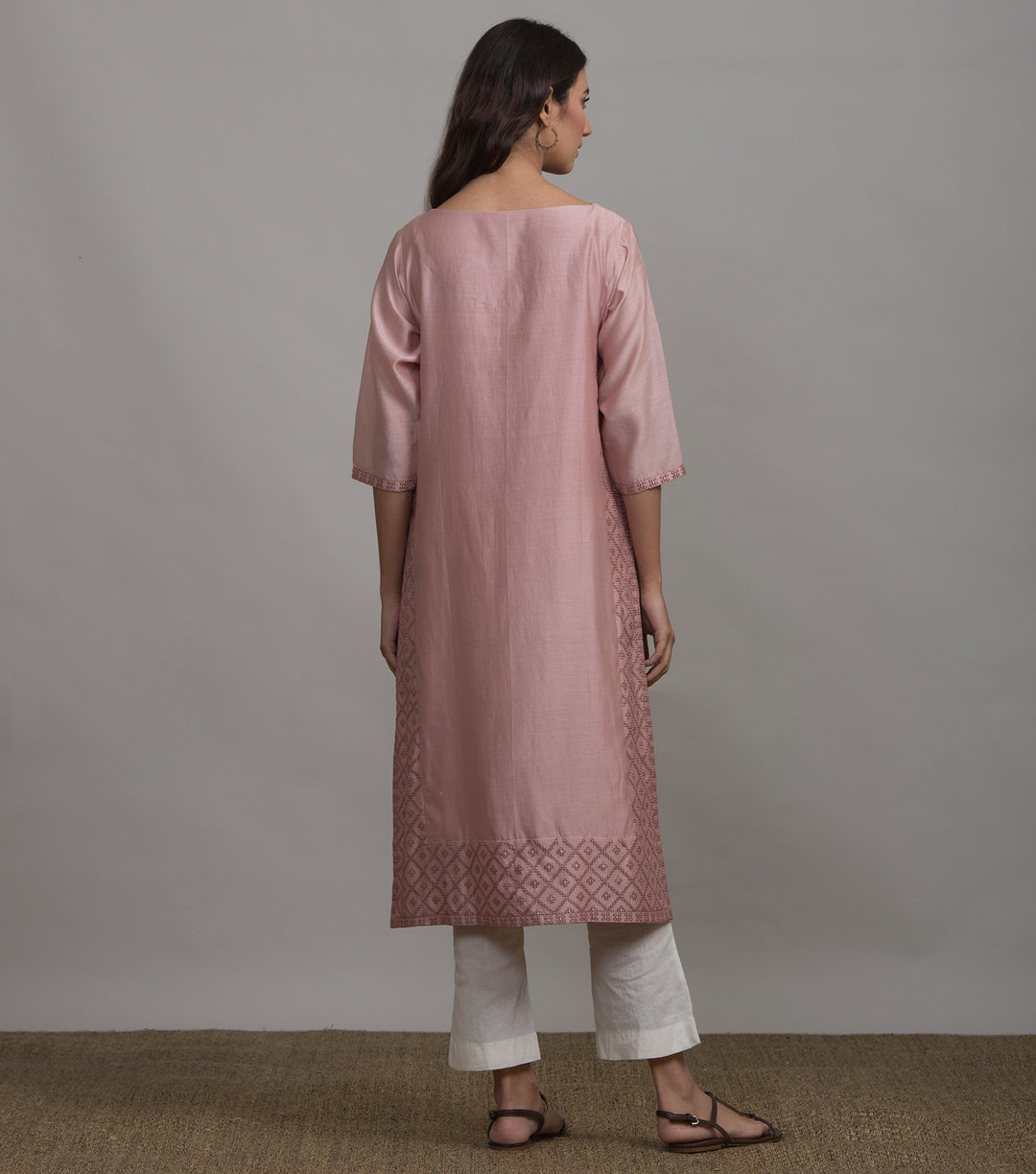 Pink embroidered chanderi kurta