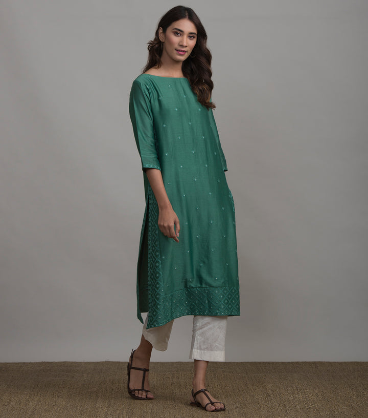 Green embroidered chanderi kurta