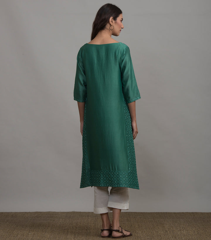 Green embroidered chanderi kurta