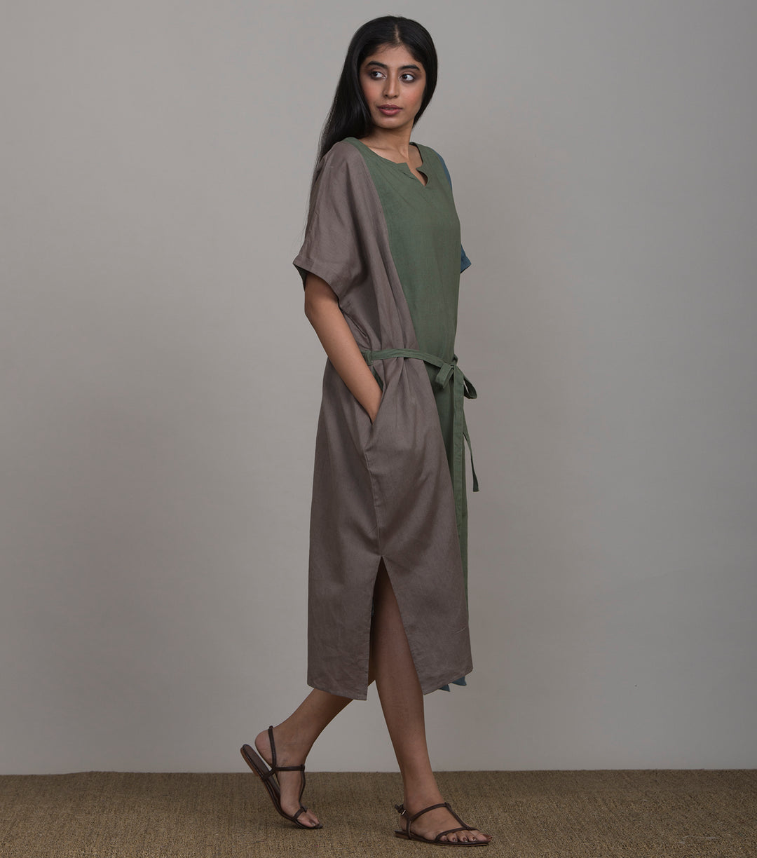 Green linen kaftan