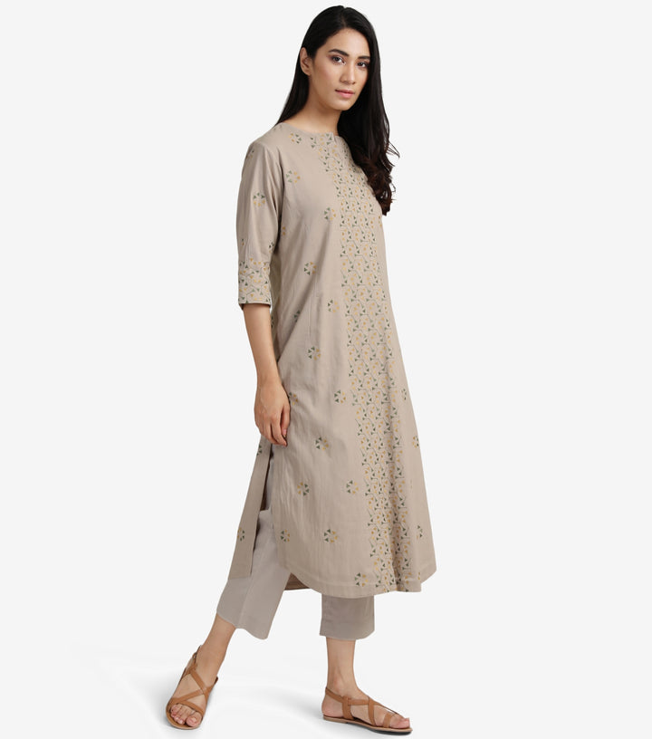 Beige embroidered cotton kurta