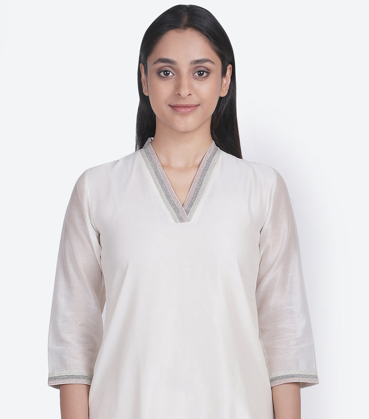 White Cotton Silk Kurta & Pallazo Pants Set