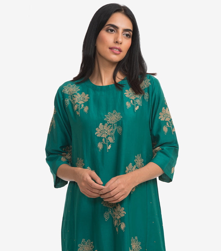 Green cotton silk zari embroidered kurta