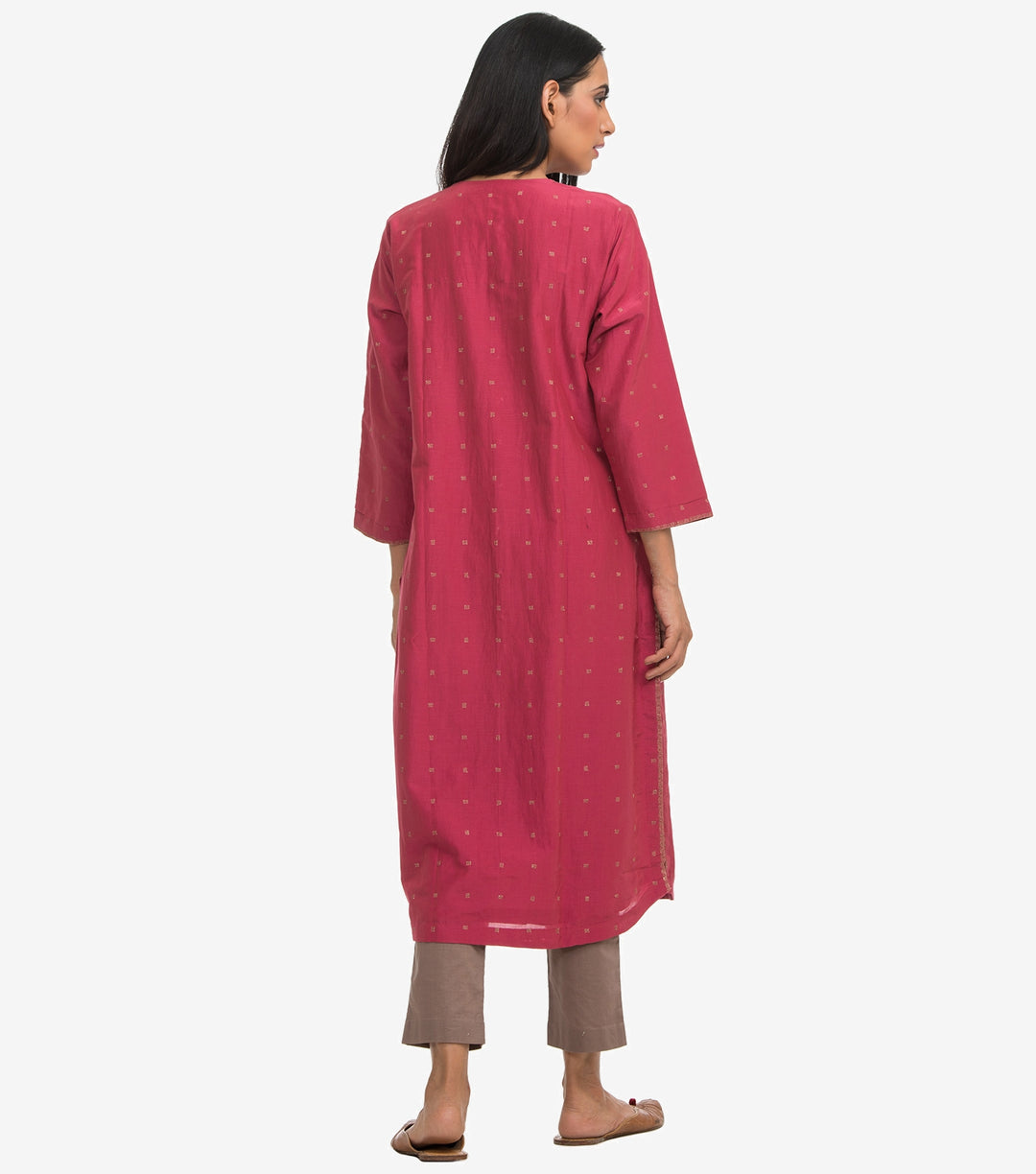 Magenta cotton silk embroidered kurta