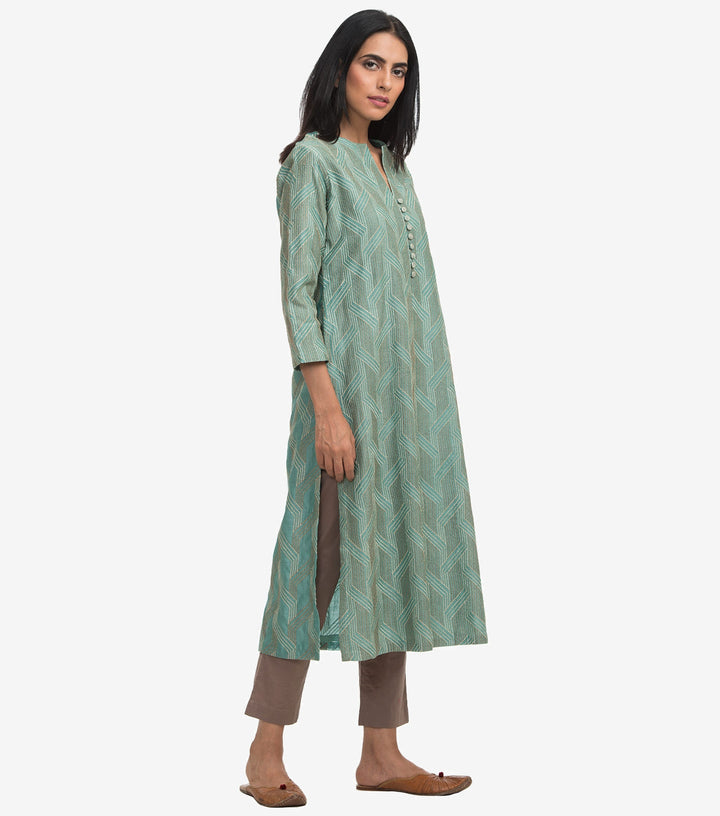 Green chanderi embroidered kurta