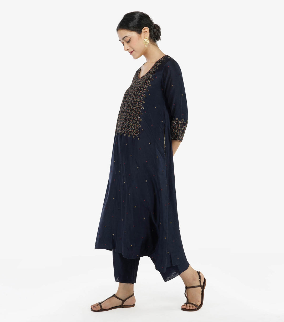 Navy Blue Zari Embroidered Chanderi Kurta & Cotton Pants Set