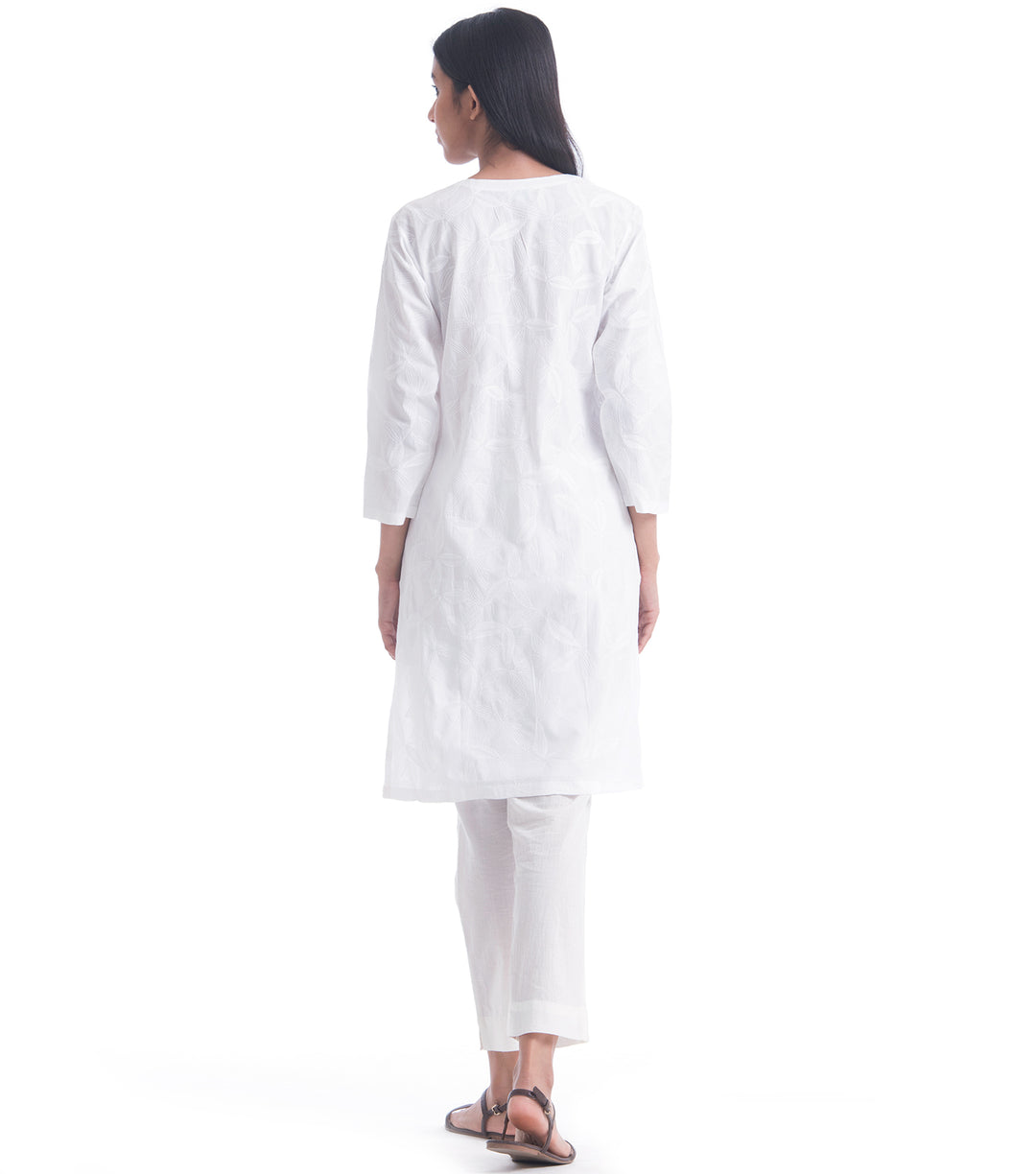 White Cotton Embroidered Kurta