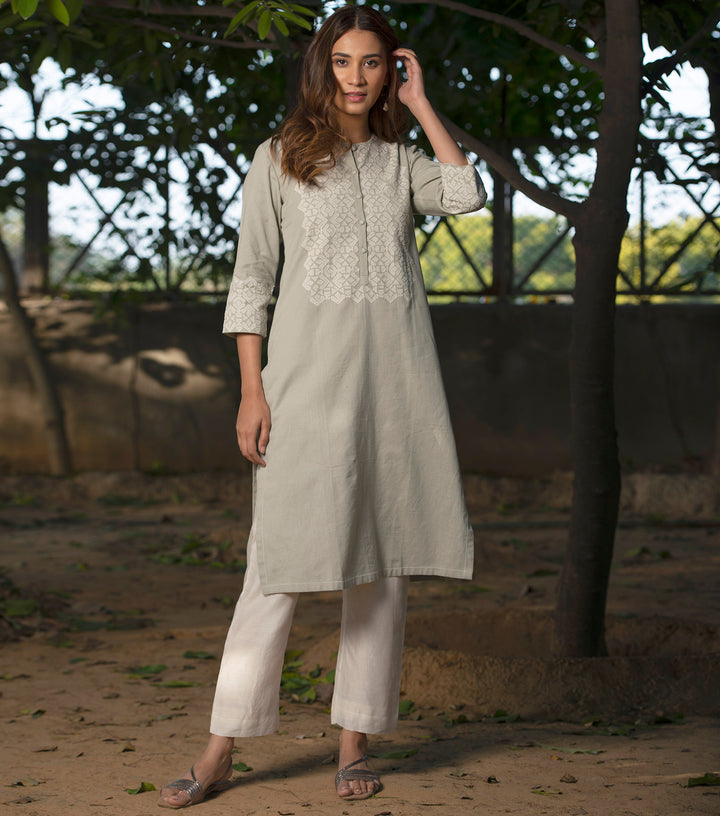 Pista applique work kurta