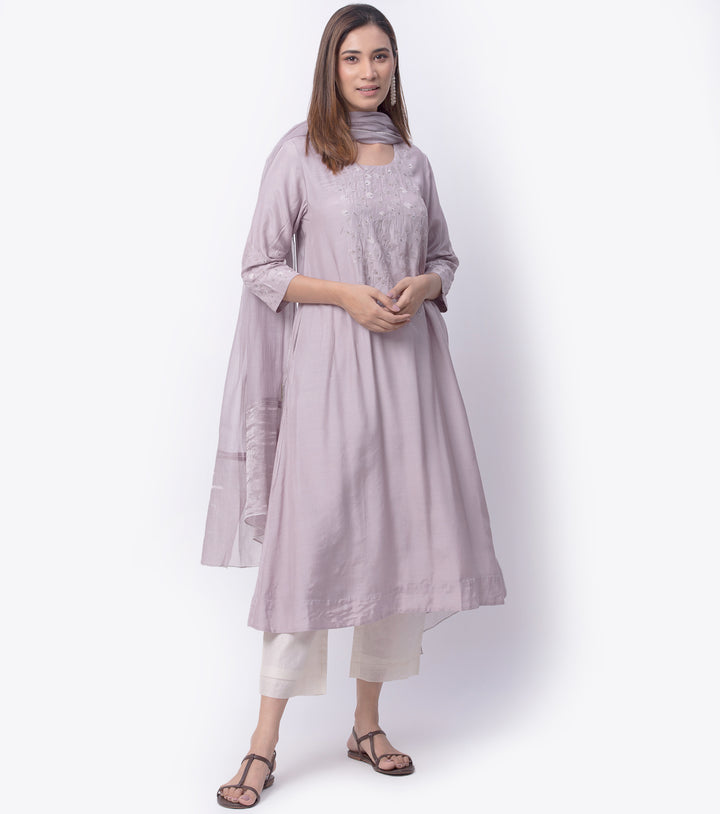 Lavender Embroidered Cotton silk Kurta & Chanderi Dupatta Set