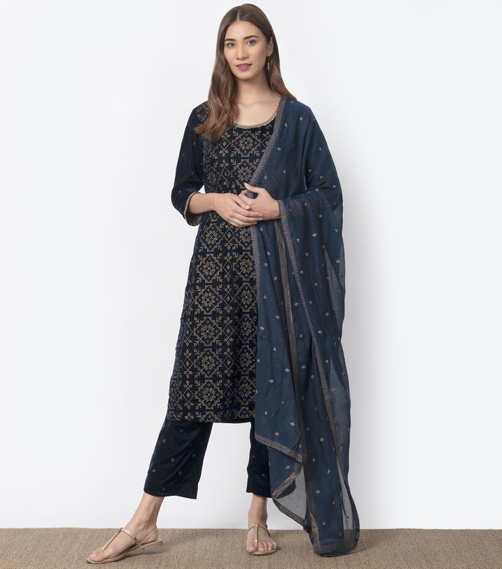 Navy blue Velvet embroidered suit Set