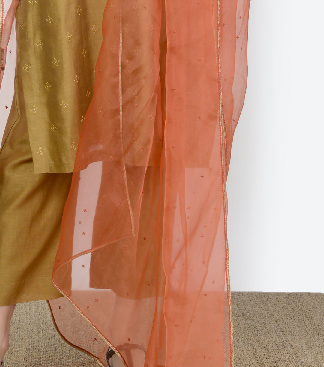 Rust organza dupatta